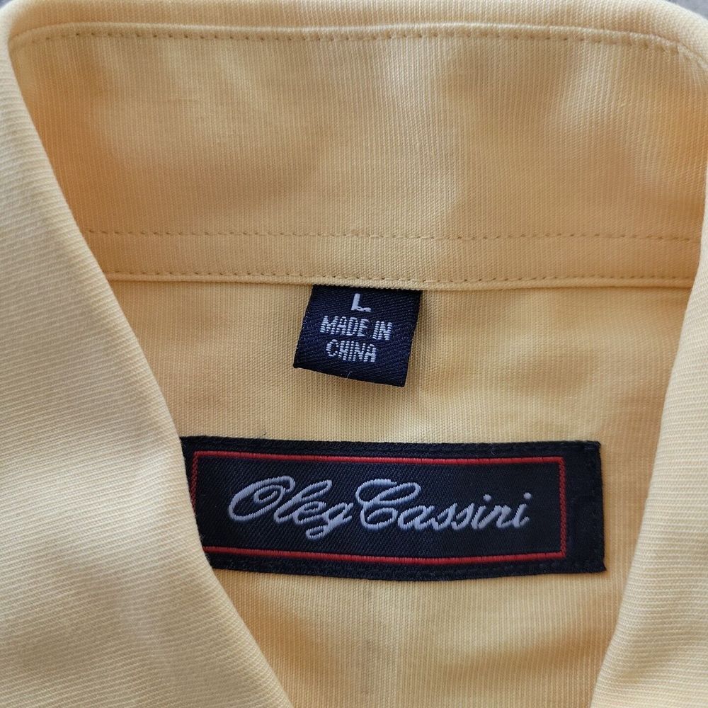Oleg Cassini Shirt‎ Mens  Yellow Long Sleeve Button Down Casual Lightweight - Picture 2 of 8